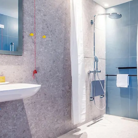 Hilton Garden 4* מאנהיים