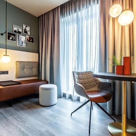 Hilton Garden מלון